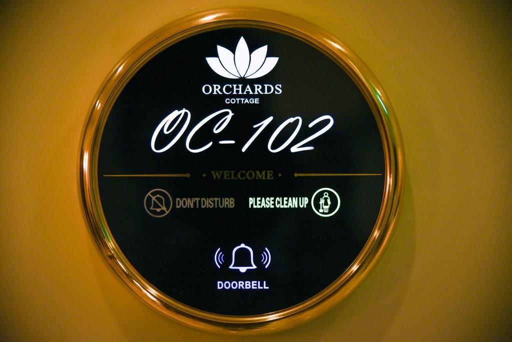 Orchards Cottage Hotel การาจี ภายนอก รูปภาพ